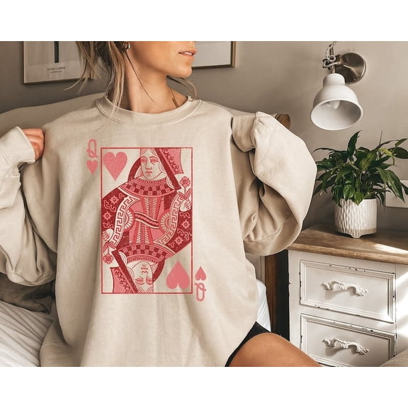 Queen of Hearts Sweatshirt Mothers Day Gift, Valentine Gift, Retro Valentine Graphic Sweatshirt, Be My Valentine Sweatshirt, Feminist Sweatshirt