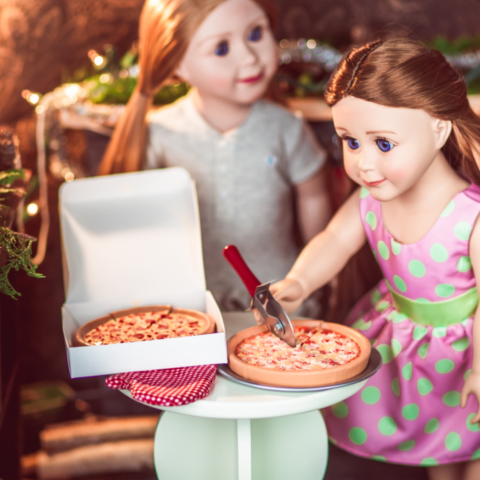 The Queen's Treasures 18 inch Doll Food Accessory Play Set, Pizza Party Night with two Cheese Pizzas, 2 Pizza Boxes, Pan, Pizza Cutter & Oven Mitt. Compatible for use with American Girl Dolls