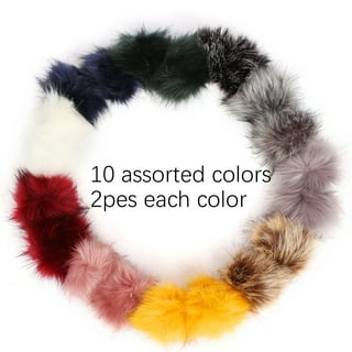 Pepperell Faux Fur Pom with Loop White/Black