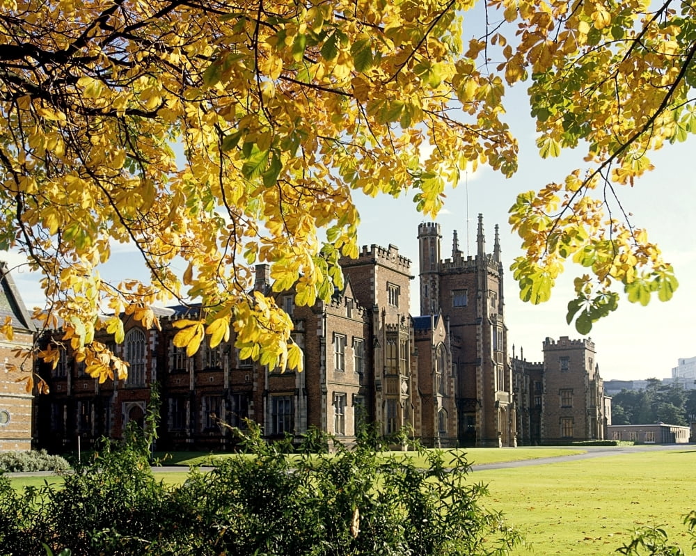 Queens University Belfast Ireland Canvas Art - The Irish Image Collection Design Pics (32 x 26)