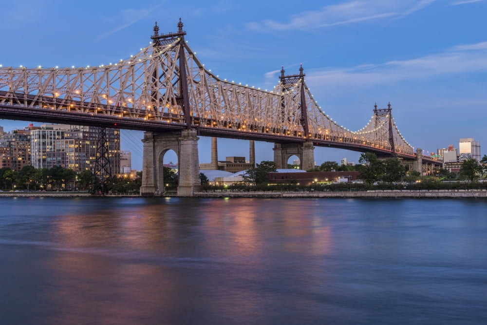 Queensboro (59th Street) Bridge at twilight Queens New York United States of America Canvas Art - F M Kearney Design Pics (19 x 12)