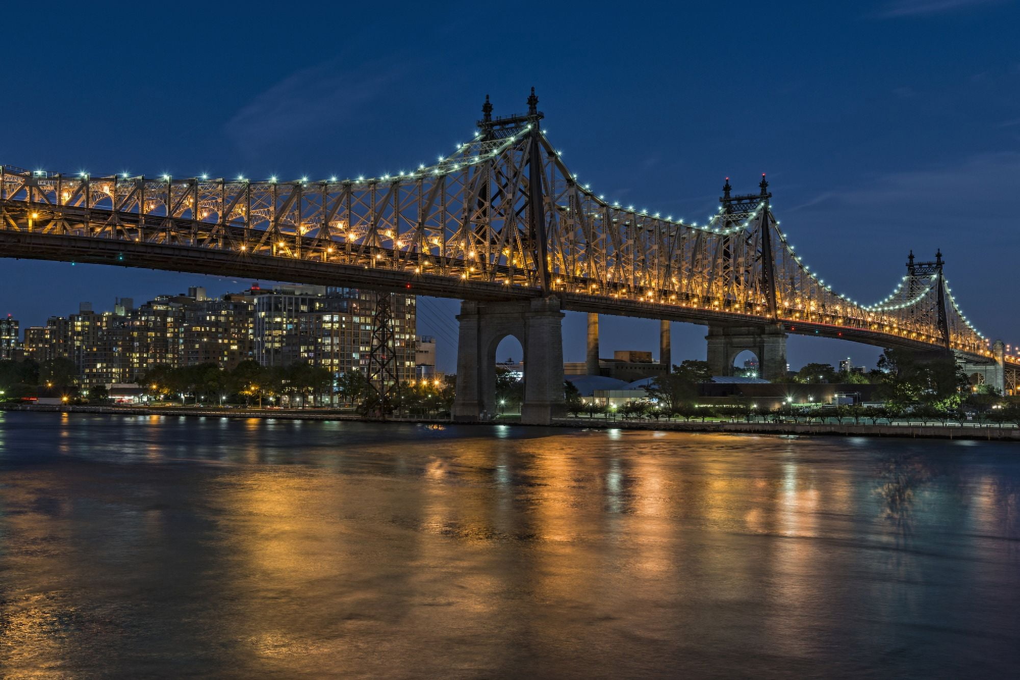 Queensboro (59th Street) Bridge at twilight Queens New York United States of America Canvas Art - F M Kearney Design Pics (19 x 12)