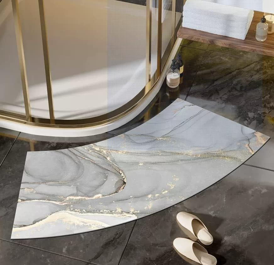 Quick Dry & Non Slip Curved Bath Mat, Super Absorbent Curved Bath Mat