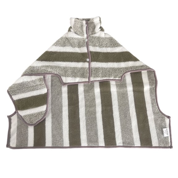 Quick Drying Pet Bathrobe With Soft Corals Fleece Materials To Prevent Chill After Water Activity