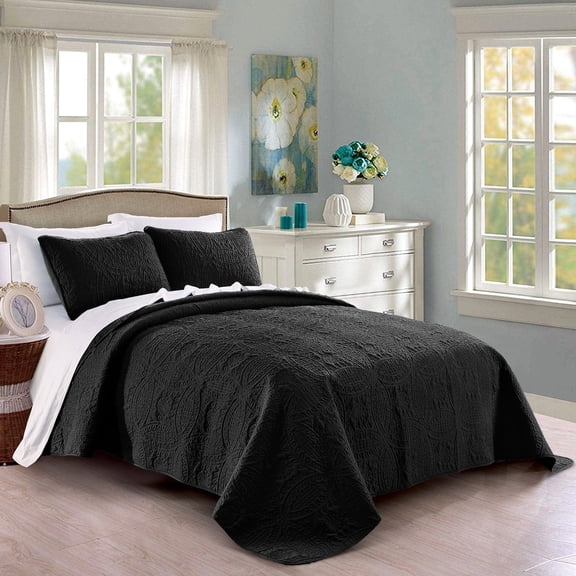 Quilt Set Full/Queen Size Black - Oversized Bedspread - Soft Microfiber Lightweight Coverlet for All Season - 3 Piece Includes 1 Quilt and 2 Shams, Geometric Pattern