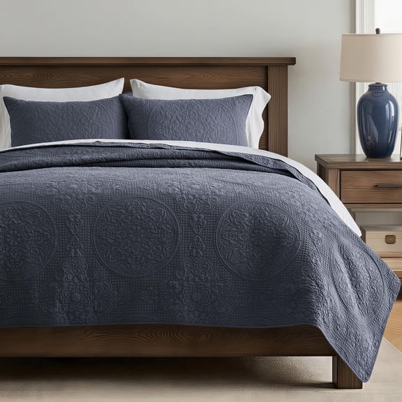 Quilt Set Indigo Blue Queen (92" x 96") 3-Piece Medallion Bedding Coverlet