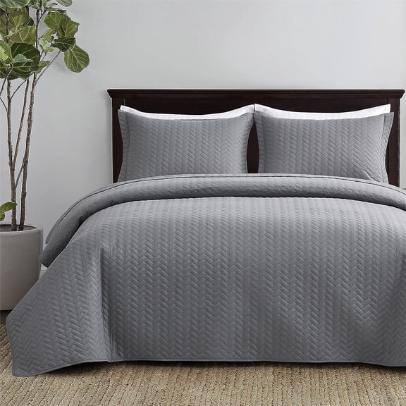 Quilt Set King Bed, Lightweight Grey Bedspread Ultrasonic Chevron Pattern Lightweight Quilt Suitable for All Seasons Quilt Bedding Decoration -3 Piece Set King Bed Cover