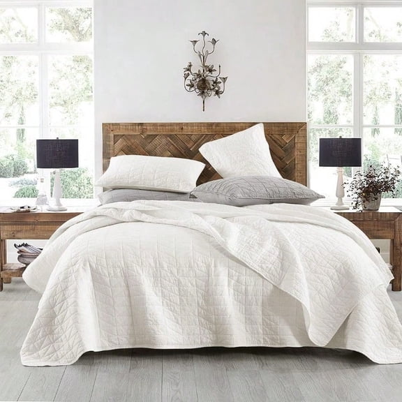 Quilt Set Queen Size StoneWashed Chic Rustic Cream White Coverlet With Classic Triangle Stitched Pattern Ultra Soft Lightweight Quilted Bedspread For All Season 3 Pieces