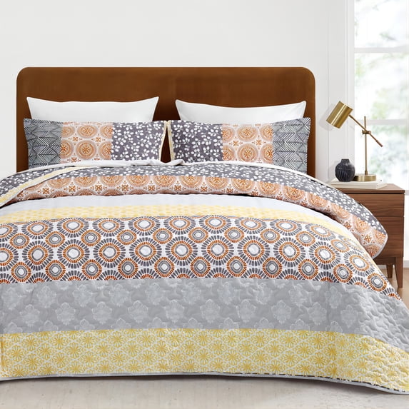 SLEEPBELLA Yellow Quilt Set King Size 3Pcs, Colorful Boho Design with Red Bohemian Striped Pattern, All Season Lightweight Coverlet Sets(King 106x96,Yellow Bohemian)