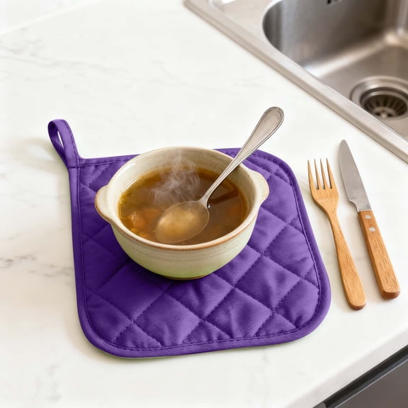 Quilted Cotton Pot Holder Heat Resistant Hanging Hot Pad Square Trivet Mat For Home Baking Cooking Bbq Table Cookware Protection(Purple-18X18Cm)