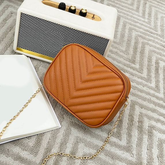 Quilted Crossbody Bag for Women Chevron Shoulder Purse with Gold Chain Strap Small Camera Handbag