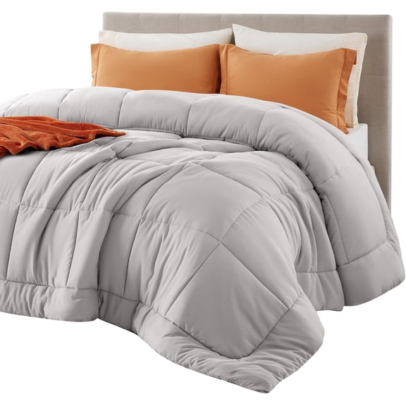 Quilted Down Alternative Comforter Full Size Light Grey 86 x 82 Inches