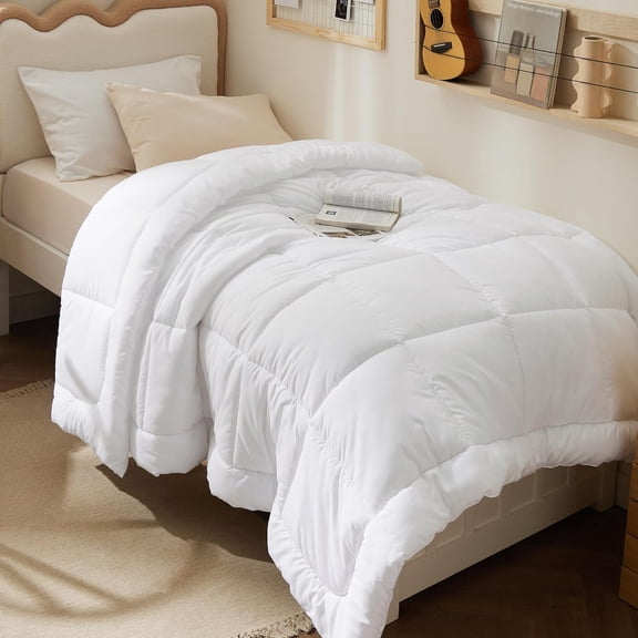Quilted Down Alternative Comforter Twin Size White 88 x 68 Inches