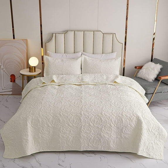 Quilted Floral Quilt Set Lightweight for Queen Beds – Includes Quilt and Shams (Rose, Off White)