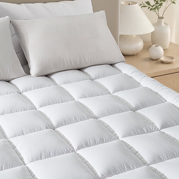 Vccoem Cooling Mattress Topper King White, Extra Thick Quilted Mattress Pad, Deep Pocket Fit, Breathable Plush Bed Topper, Hypoallergenic