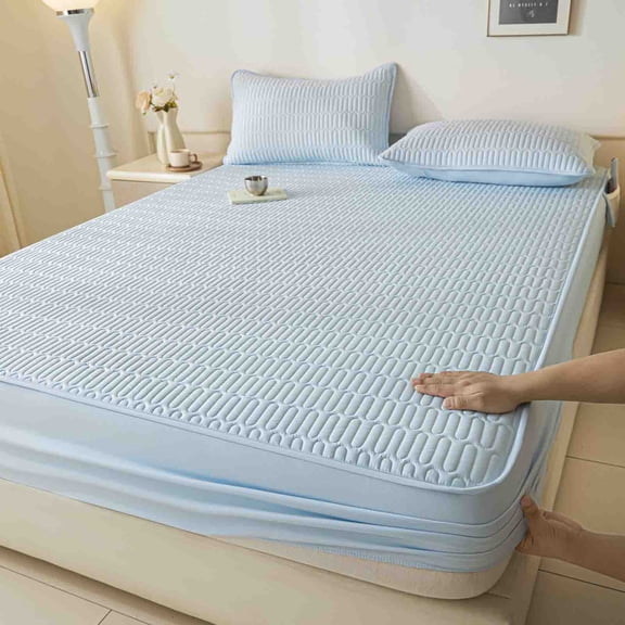 Quilted Waterproof Mattress Protector Cooling Ice Silk Bed Cover Breathable Zippered Encasement for Bedroom 59x78in