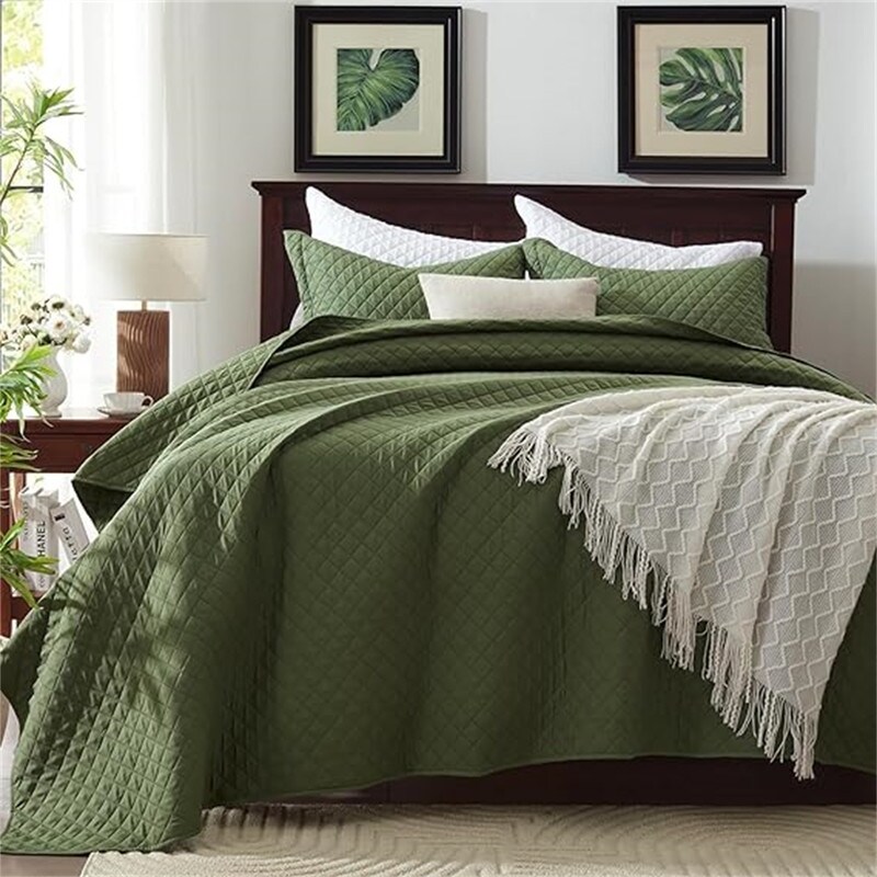 Quilts & Coverlets Olive Greenb 3 Piece Full Queen