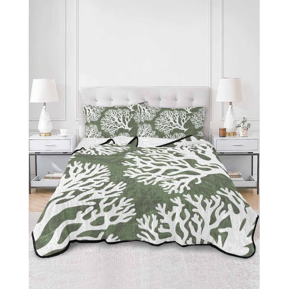 Quilts King Size, Dark Green Coral Coastal Soft Comforter Bedding Set for Bed, White Summer Beach Seaside Ocean Lightweight Quilted Bedspread with Pillow Cover(2 Pieces) for All Season, 96x106 Inch