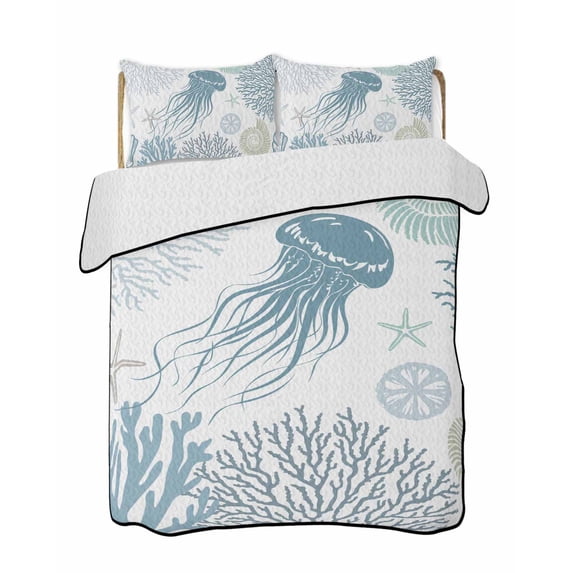 Quilts Queen Size Bedding Set, Blue Jellyfish Coastal Lightweight Quilted Comforter, Summer Beach Nautical Coral Soft Reversible Bedspread Coverlet with Pillow Covers for All Season, 90" x 96"