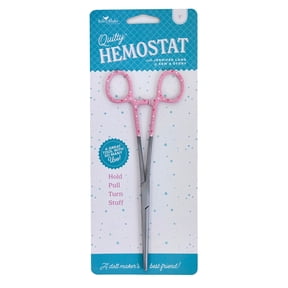 Quilty Hemostat - 8" with Lockable Serrated Edges by Riley Blake
