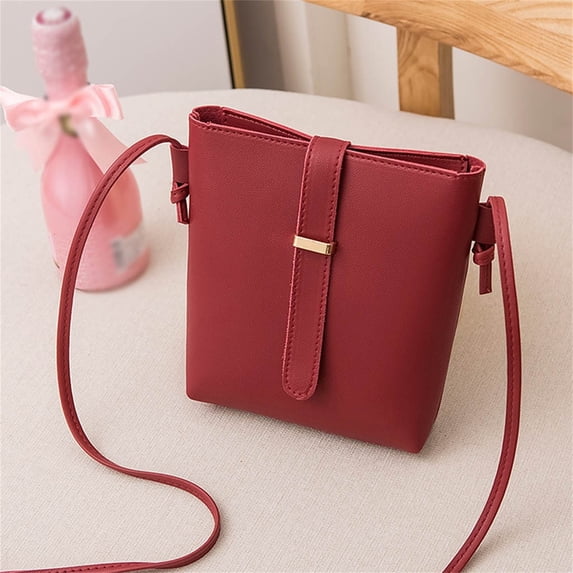 Quinlirra Clearance Small Crossbody Cell Phone Bag for Women, Mini Over Shoulder Handbag Purse,Shoulder Bag Mobile Phone Bag