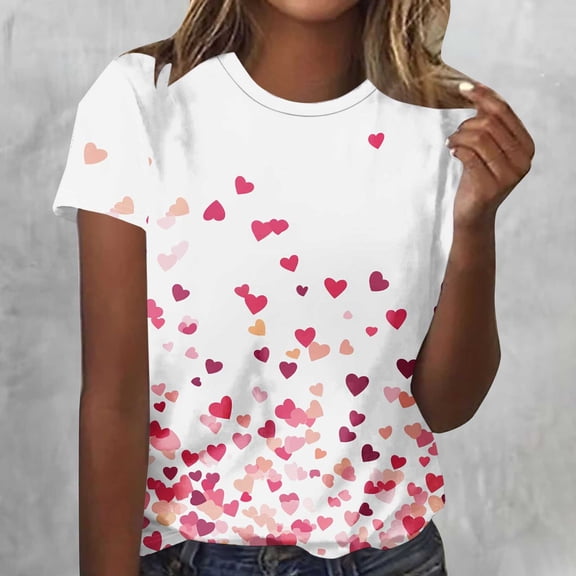 Qulqfy Womens Valentines Day Shirts Plus Size Heart Print Casual Tees Pink Graphic Crew Neck Short Sleeve T-Shirts Tops for Women S