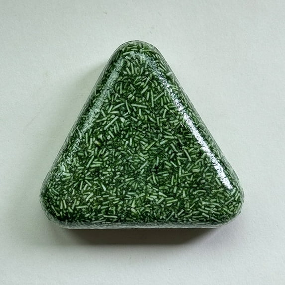 QunYou Leaf Shampoo Usman Grass Polygonum Multiflorum Herb Hand Shampoo Soap Bar for Hair Care 120g