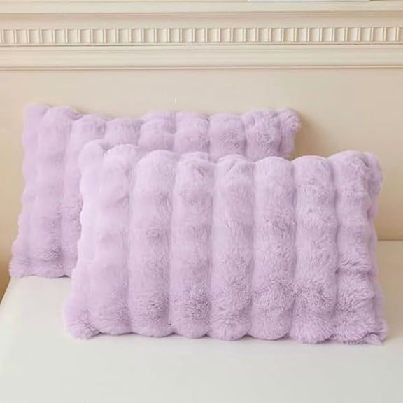 Quyaojz 2 Pack Faux Rabbit Fur Pillow Cases, Luxury Soft Plush Shaggy Bubble Light Purple Pillowcases Standard Size with Zipper, Ivory Furry Long Pillow Shams Bedroom Living Room 50x75 cm, Lavender
