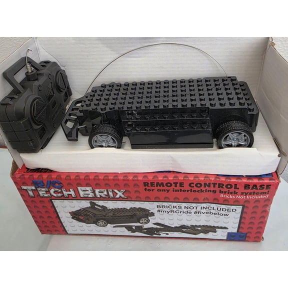 R/C Tech Brix set with Remote control Base for any interlocking brick system - Ages 10+