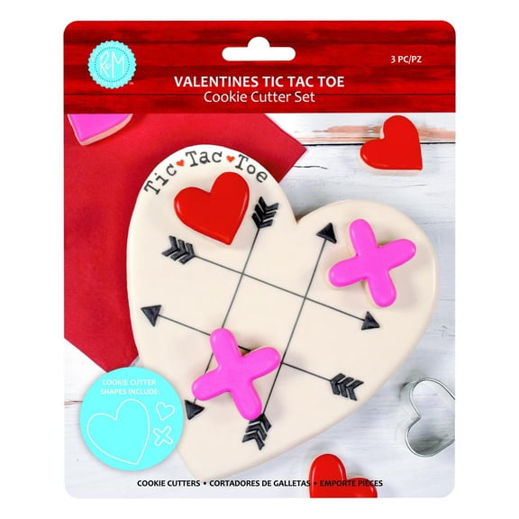 R&M International Valentine 3 Piece Tic Tac Toe Set