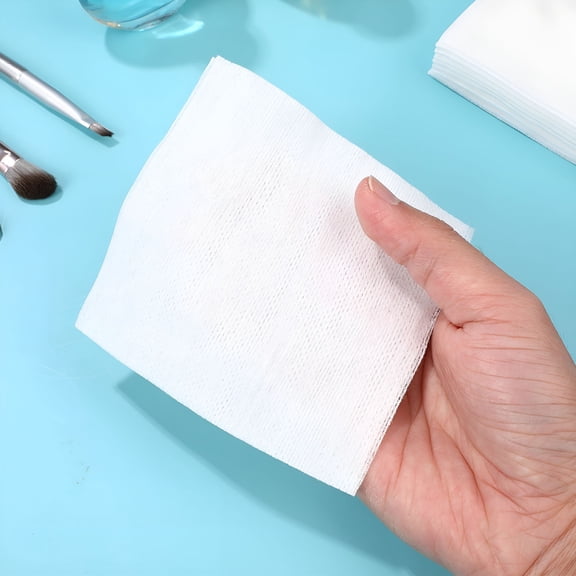 RAGUPEL 200 Pcs Square Cotton Pads for Face, 4x4 Inch Disposable Non-Woven Makeup Remover Rounds