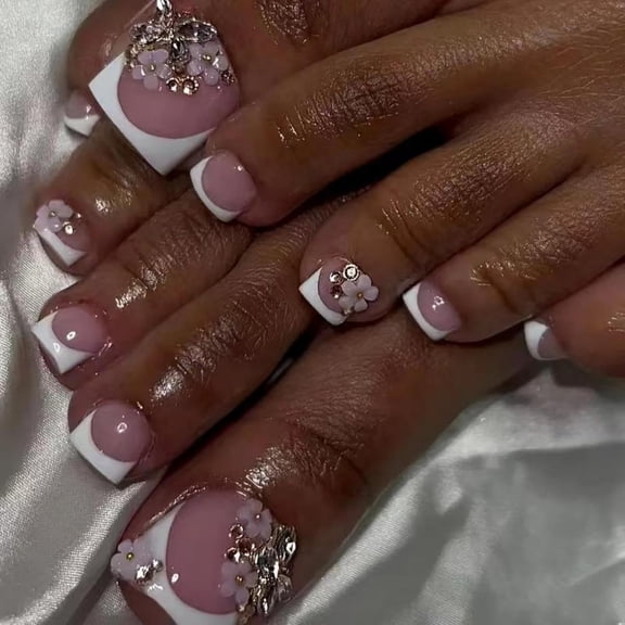 RAGUPEL Black French Tip Press on Toenails Bow Fake Toenails Short Square Glue on Toe Nails Glossy Full Cover False Toes Reusable Artificial Acrylic Stick on Toenails for Women Summer Manicure 24Pcs
