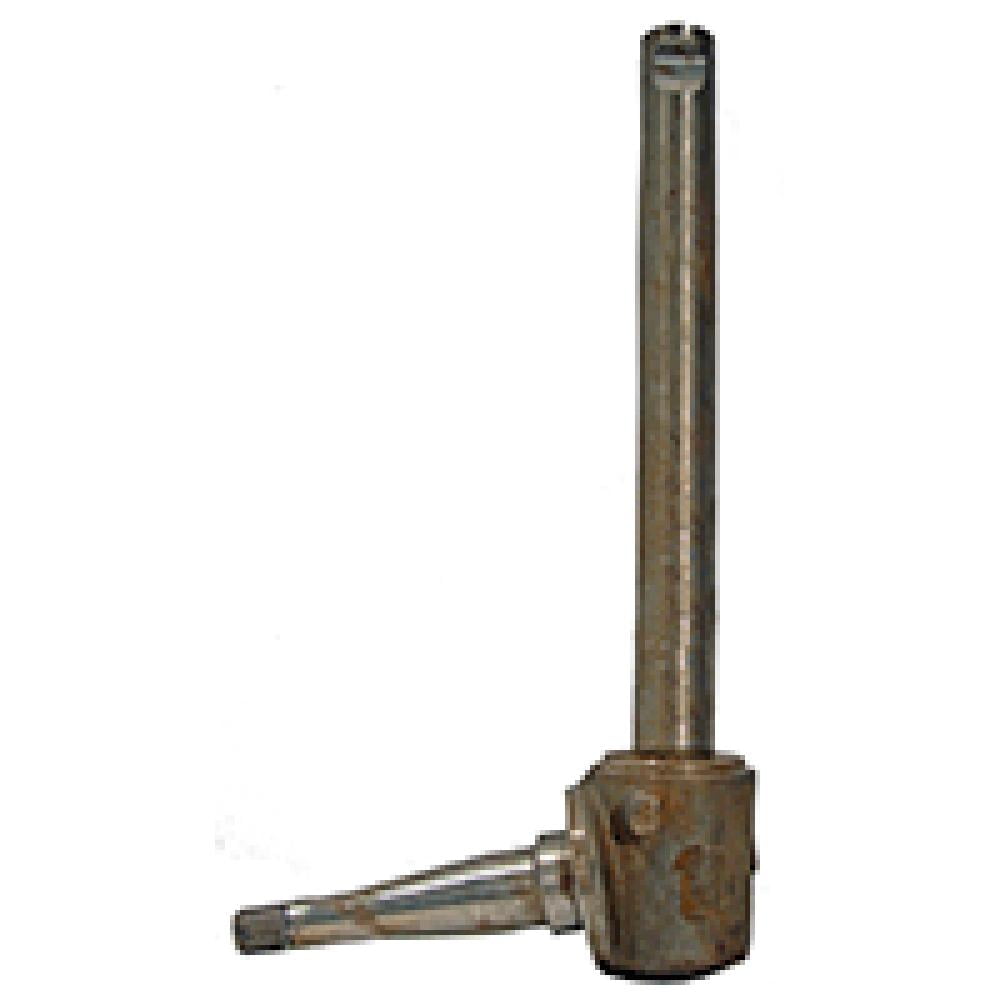 Spindle - RH Fits Ford TW5 TW10 TW15 TW20 TW25 TW35 8700 9700 D5NN3105C