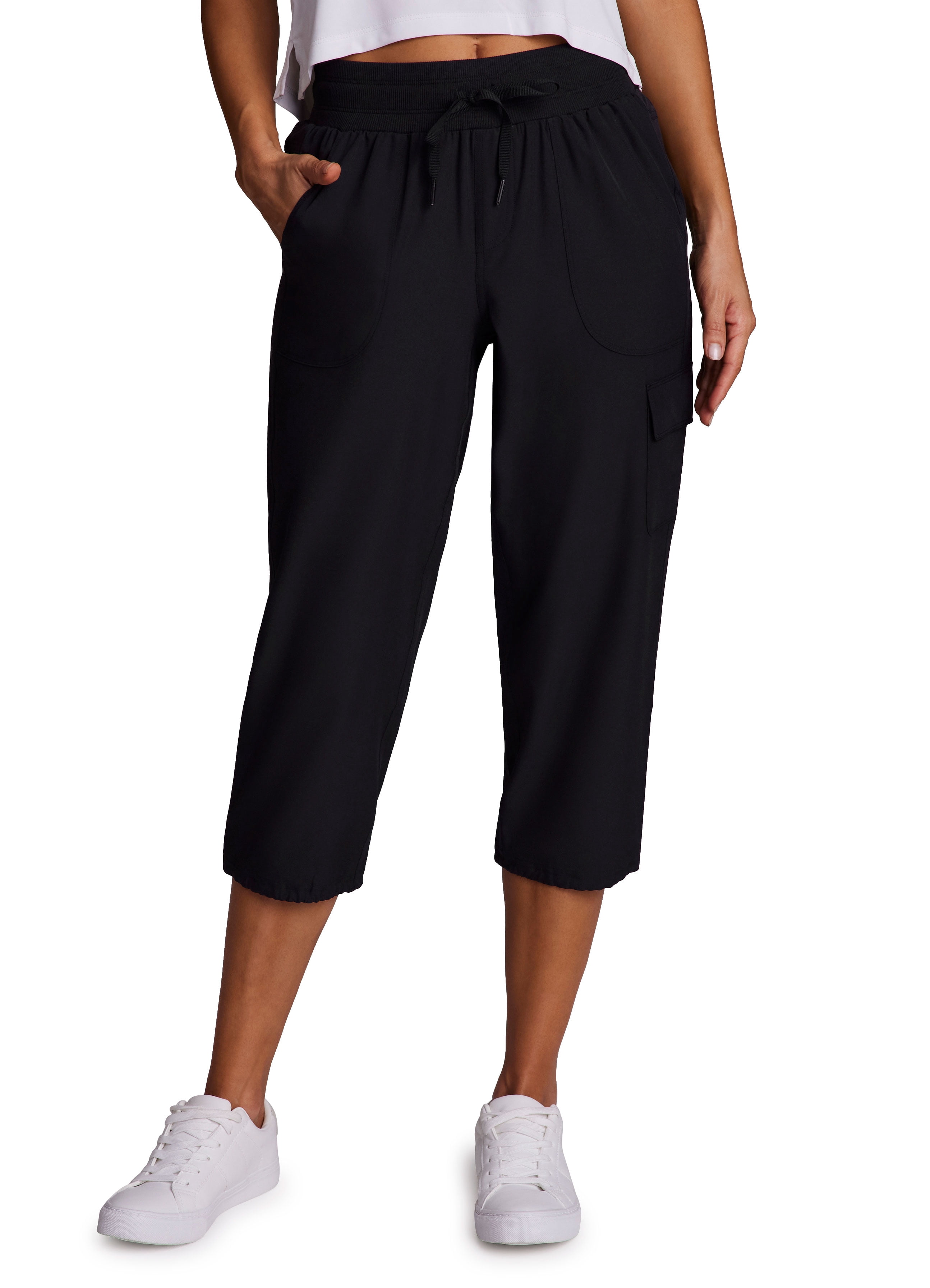 Active Women's Relaxed Lightweight Woven Cargo Capri Pant