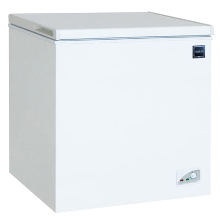 RCA, 5.1 Cu. ft. Chest Freezer, White, RFRF450-COM