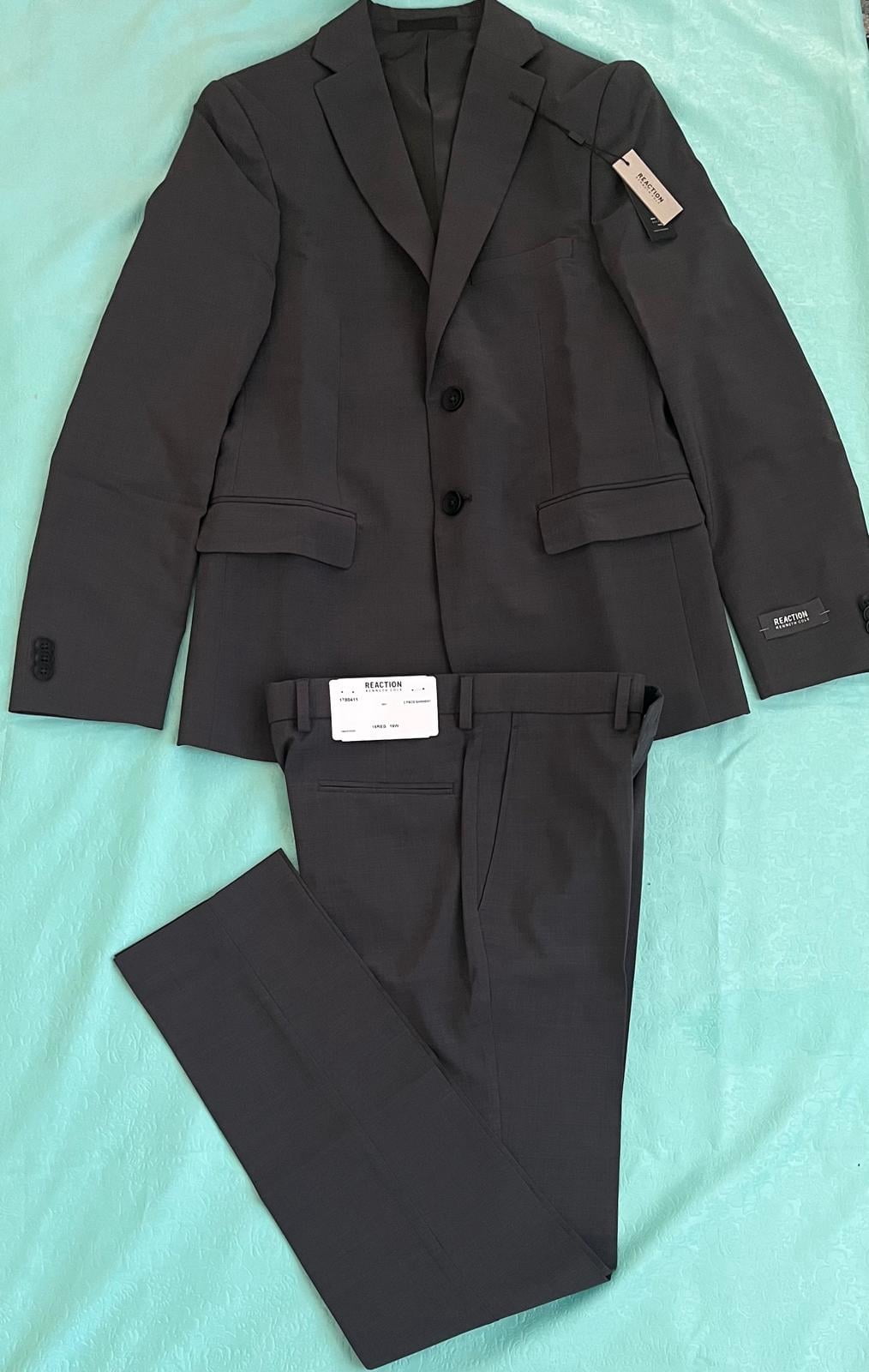 Completo Giacca E Pantaloni Kenneth Cole Reaction Uomo Nero – Taglia 40R Slim Fit – Nuovo Con Etichette