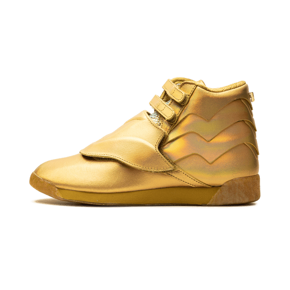 REEBOK WOMENS Freestyle Hi WMNS "DC Wonder Woman" FW4667 from Stadium Goods