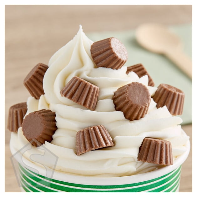 REESE'S Mini Peanut Butter Cup Topping 21 lb.