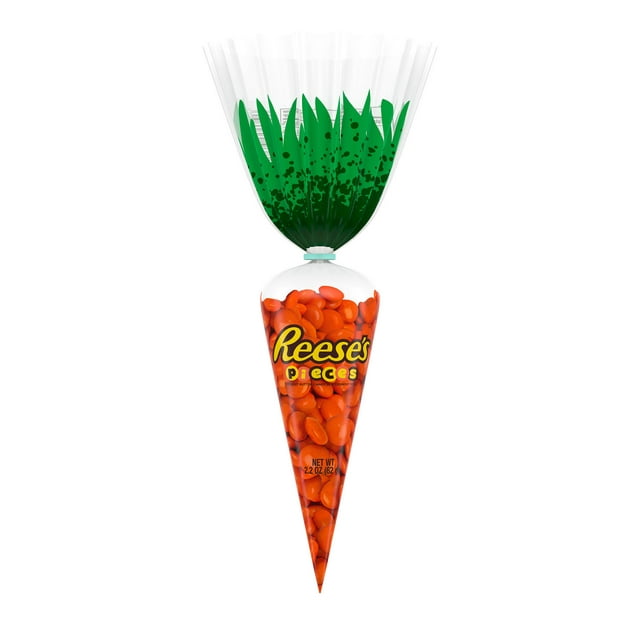 REESE'S, PIECES Peanut Butter in a Crunchy Shell Treats, Easter Candy, 2.2 oz, Carrot Bag