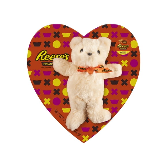 Reese’s Extra Large Heart Box with 7" Plush and Chocolate (23pcs)