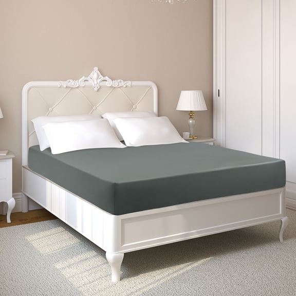 REGALWOVEN Bamboo Fitted Sheet, Viscose Derived from Bamboo Soft Silky Breathable Wrinkle Fade Resistant Sheets Slate Gray Full