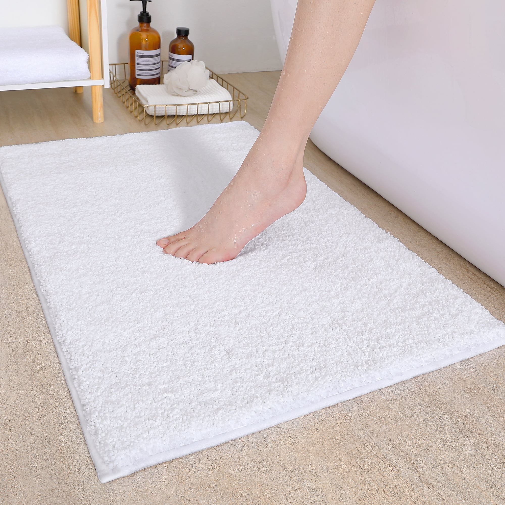 REINDEER FLY Bathroom Rug, Soft Absorbent Bathroom Mat and Bath Mat, Premium Microfiber Shag