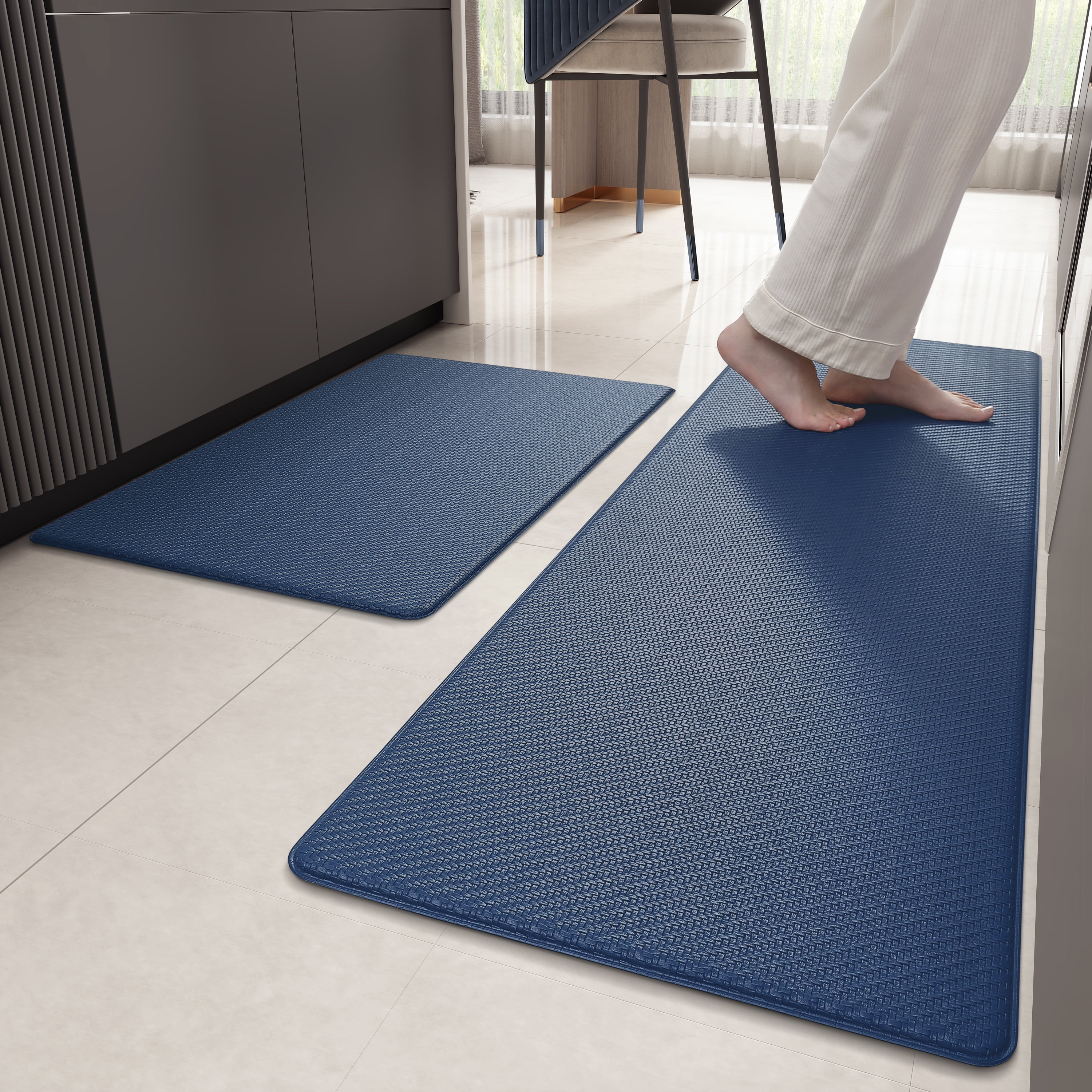 REINDEER FLY Kitchen Rug Set, Non Slip Kitchen Mat Set of 2 Piece