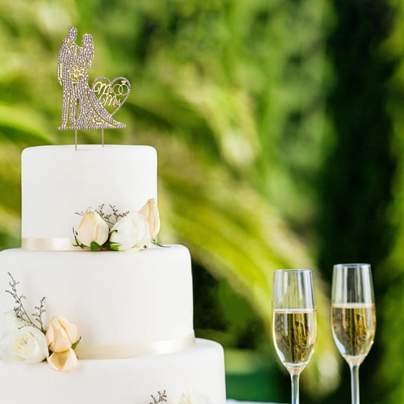 RENACLIPY Golden Metal Wedding Cake Topper with Smooth Lines Romantic Couple Ornament