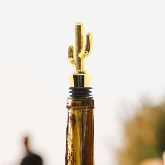 RENACLIPY 2Pcs Party Golden Metal Cactus Wine Stoppers Easy Insert Bottle Plug for Wine Preservation