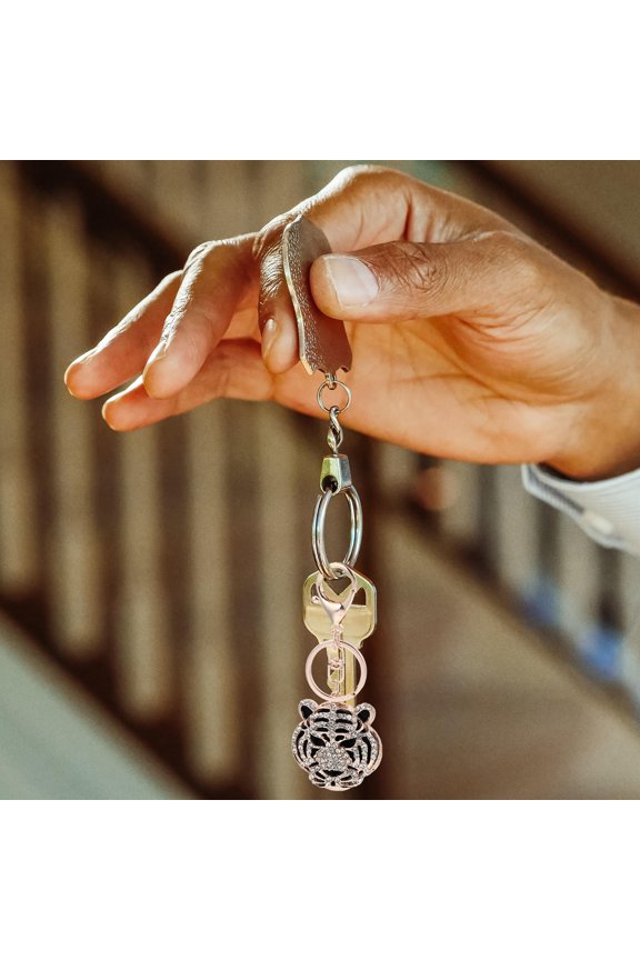 2Pcs Golden Rhinestone Tiger Keychain Portable Keyholder Hanging Ornament for Bag