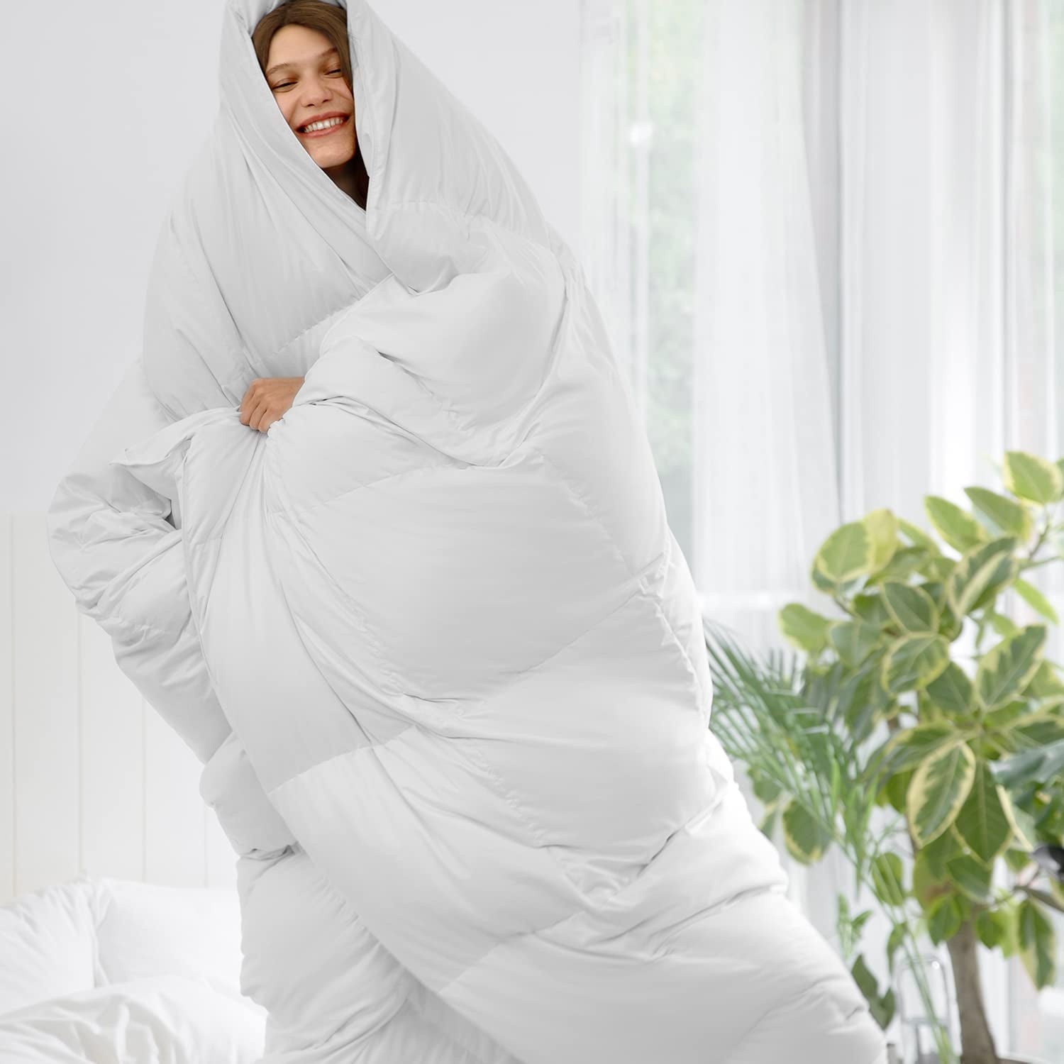 Queen Size White Down and Kapok Winter Comforter