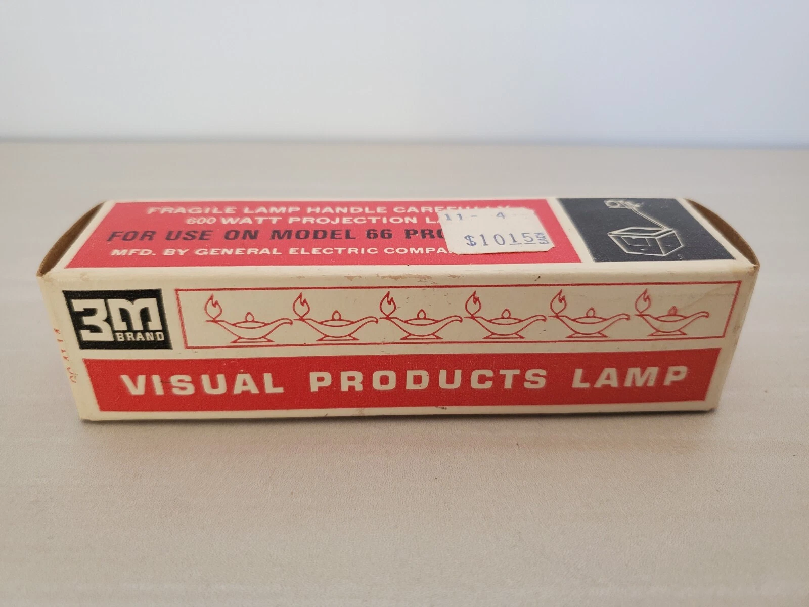 RHEA- 3M Visual Products Projector Lamp Model 66 78-8454-3470