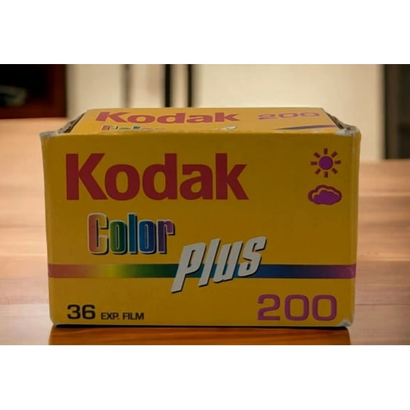 RHEA- Kodak Color Plus 200 Iso 35Mm Film Roll 36 Exposure Exp 10/2009