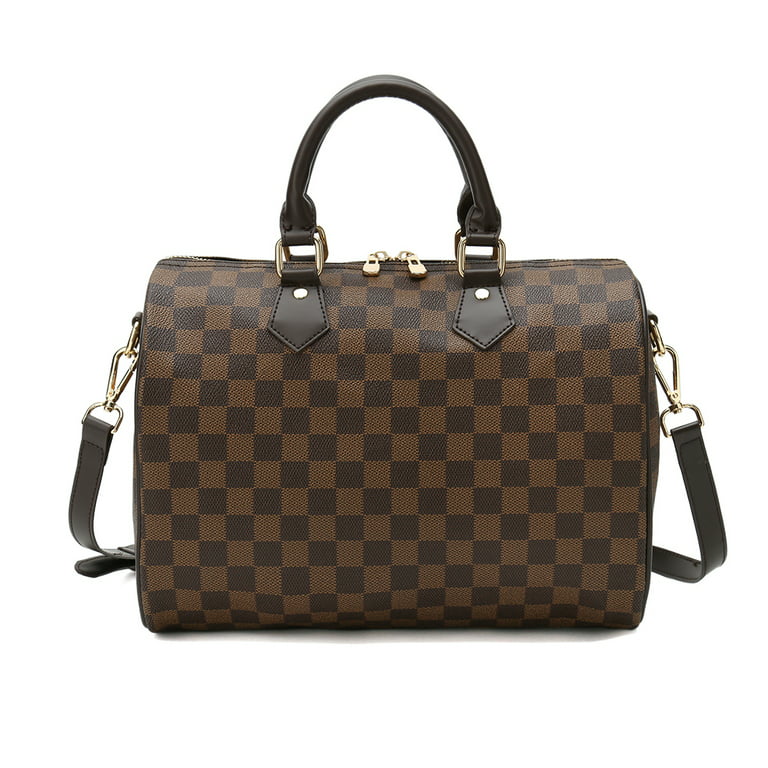 Louis Vuitton Sling Bag - the stitching & detail on this one is amazin, Louis  Vuitton Bags